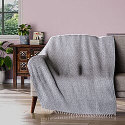 Cotton Chevron Patterned Throw Blanket (Size 170x130 cm) - Cream