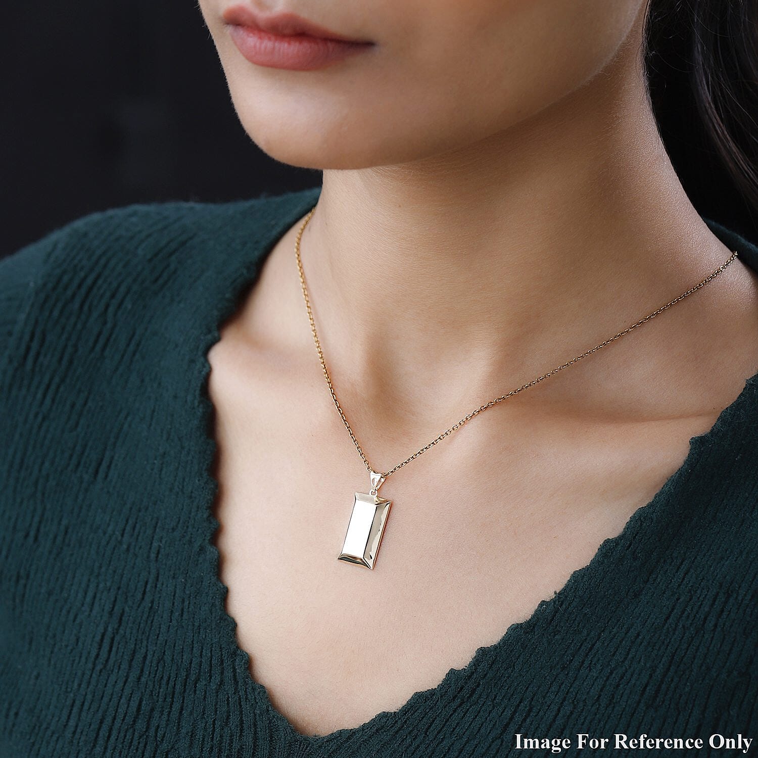 Doorbuster - 9K Yellow Gold Bar Pendant