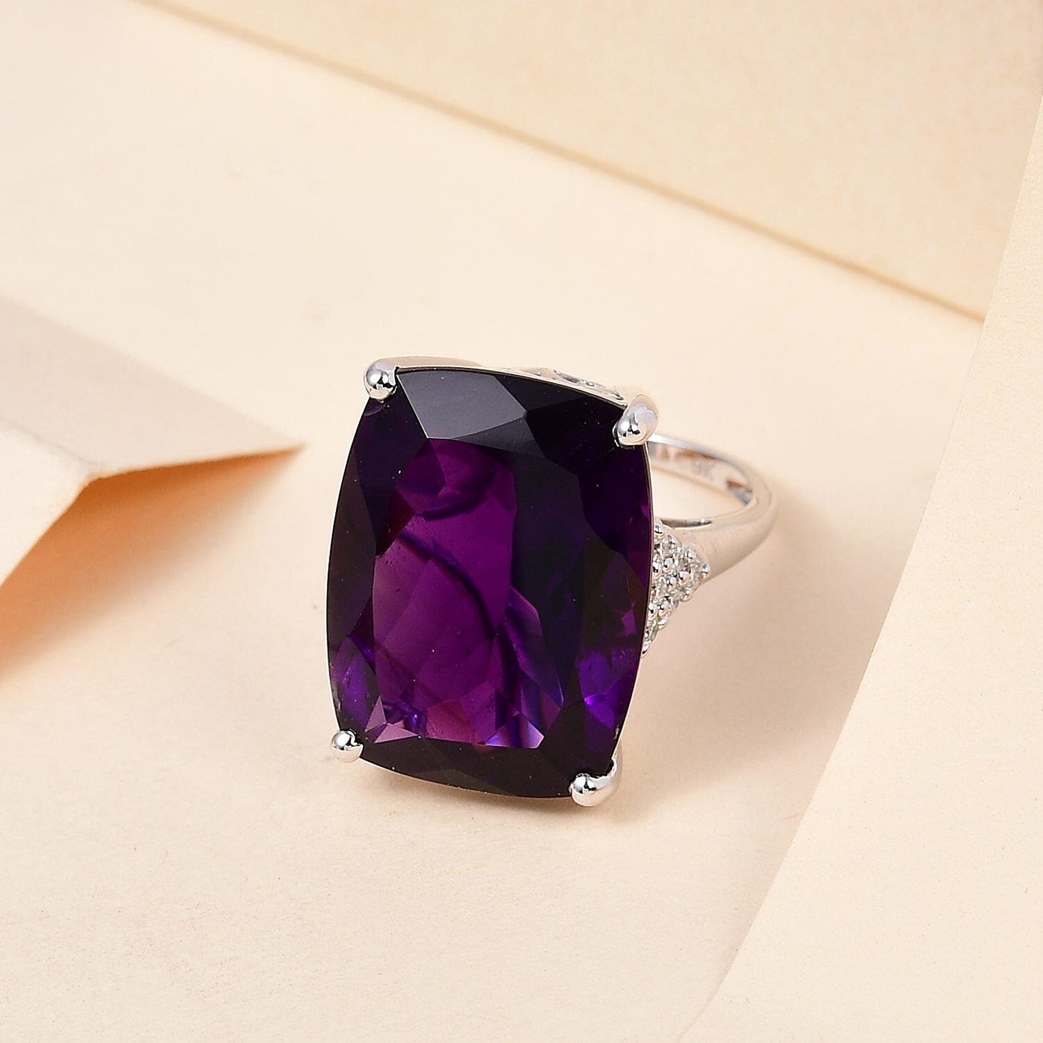 9K White Gold Amethyst & Moissanite Ring 14.32 Ct.