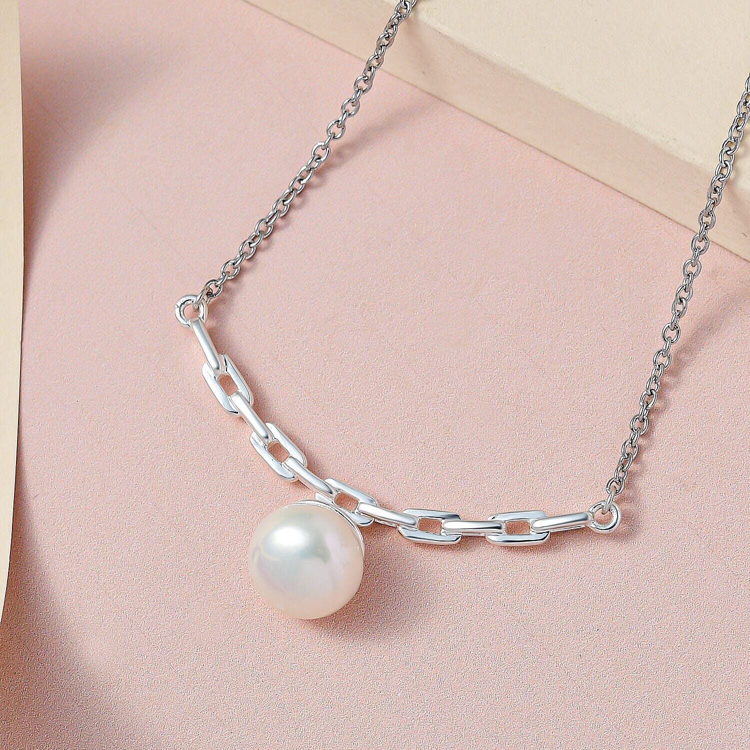 Fresh Water Pearl Necklace in Sterling Silver (Size - 20)