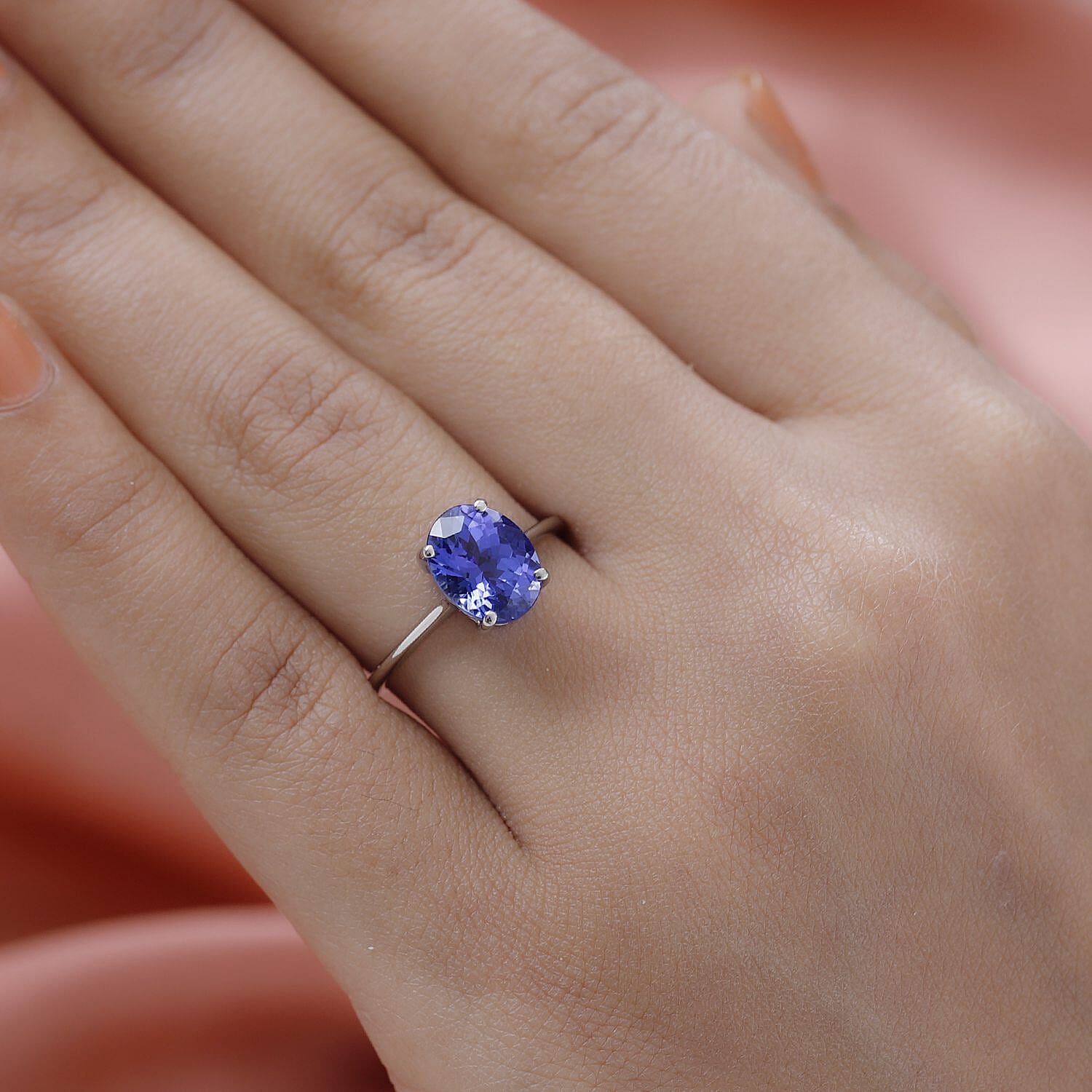900 White Platinum AAA Tanzanite Solitaire Ring 2.75 Ct