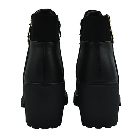 Manchester Closeout Zipper Ankle Boots (Size 4) - Black