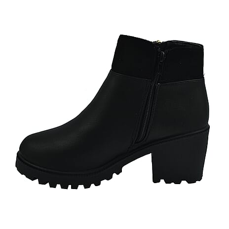 Manchester Closeout Zipper Ankle Boots (Size 4) - Black