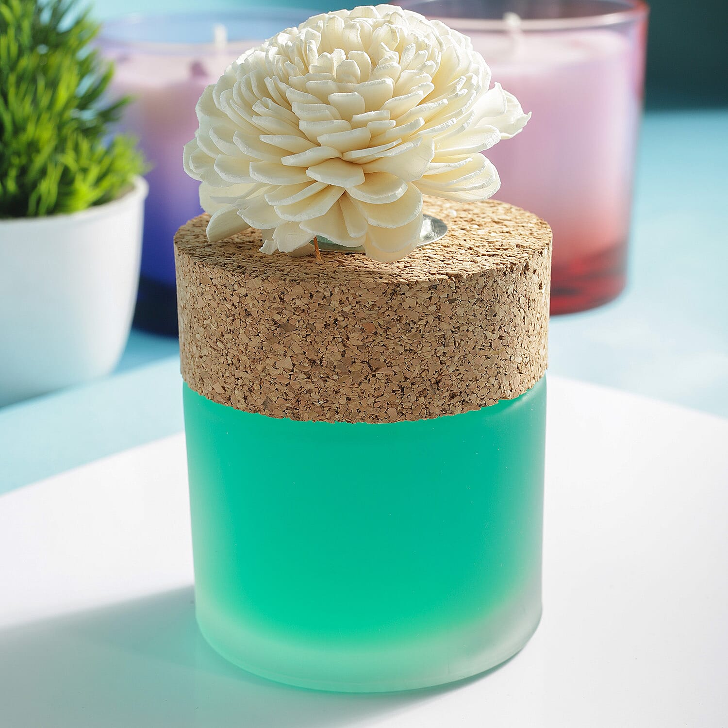 Botanical Aroma Therapy Room Diffuser with Sola Flower in Roasted Jar (120 ml) - Green