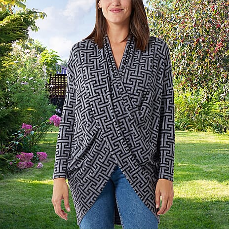 TAMSY Geometric Pattern Draped Neck Knitted Tunic (Size 75x65 Cm) - Black - Grey