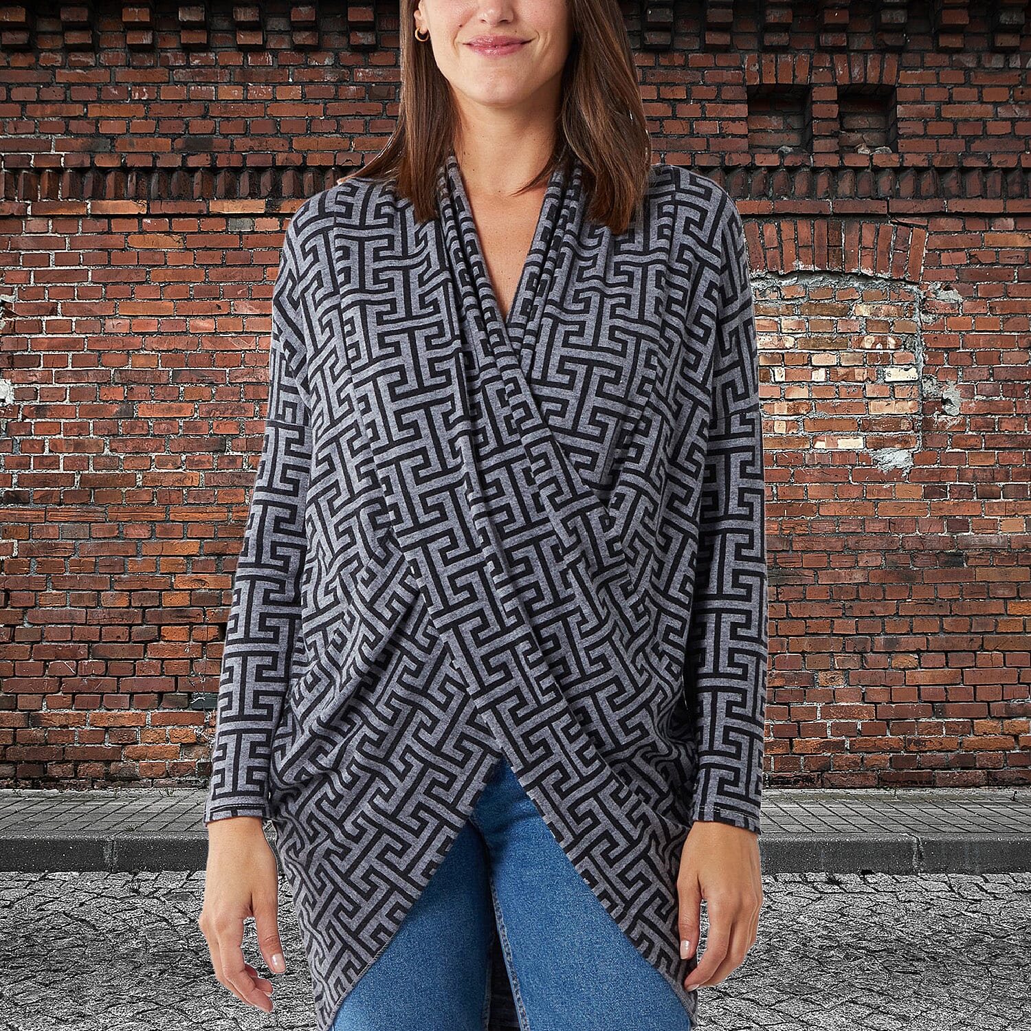 TAMSY Geometric Pattern Draped Neck Knitted Tunic (Size 75x65 Cm) - Black & Grey