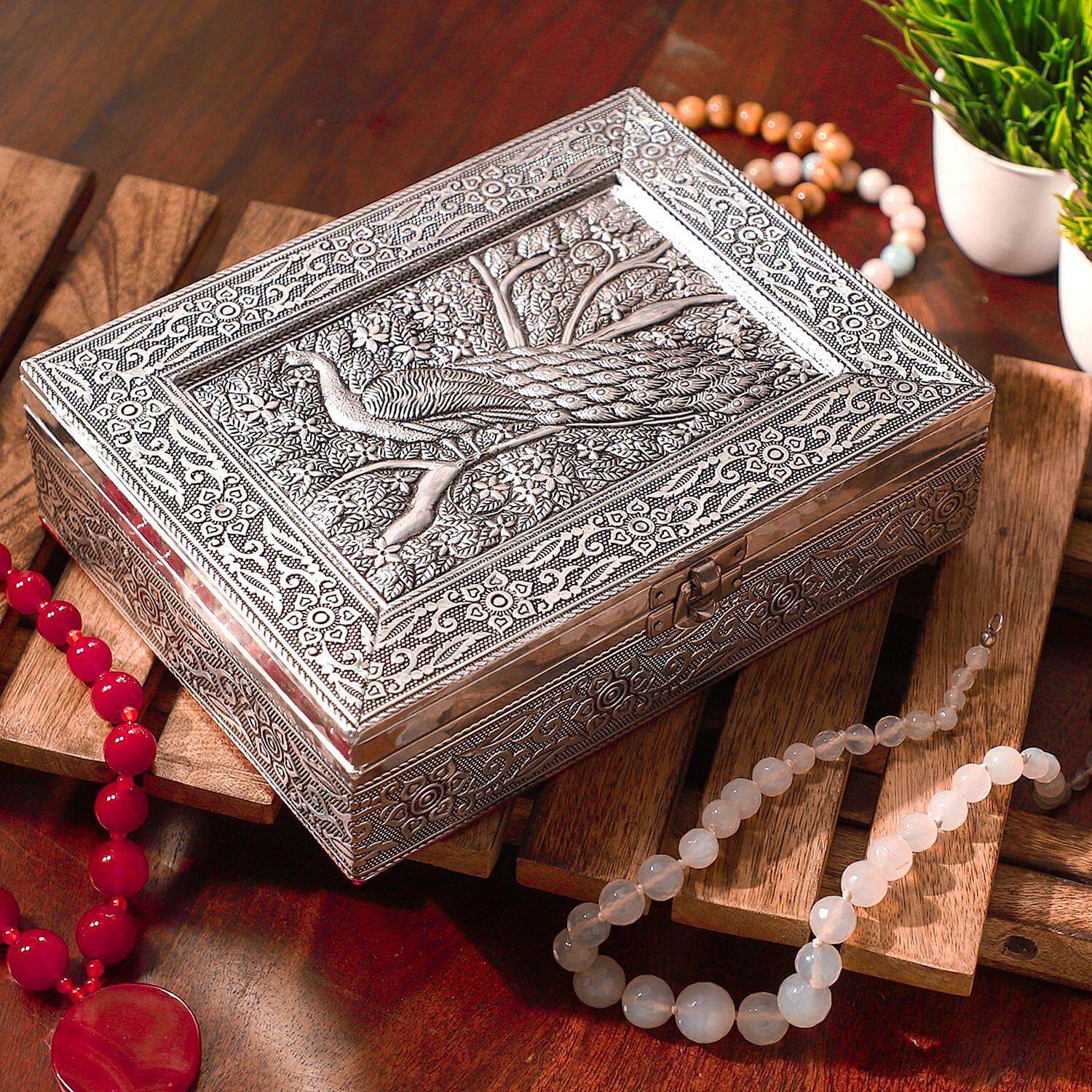 Peacock 3D Embossed Aluminium Oxidized Storage Box (Size 21x15x6 cm) - Silver