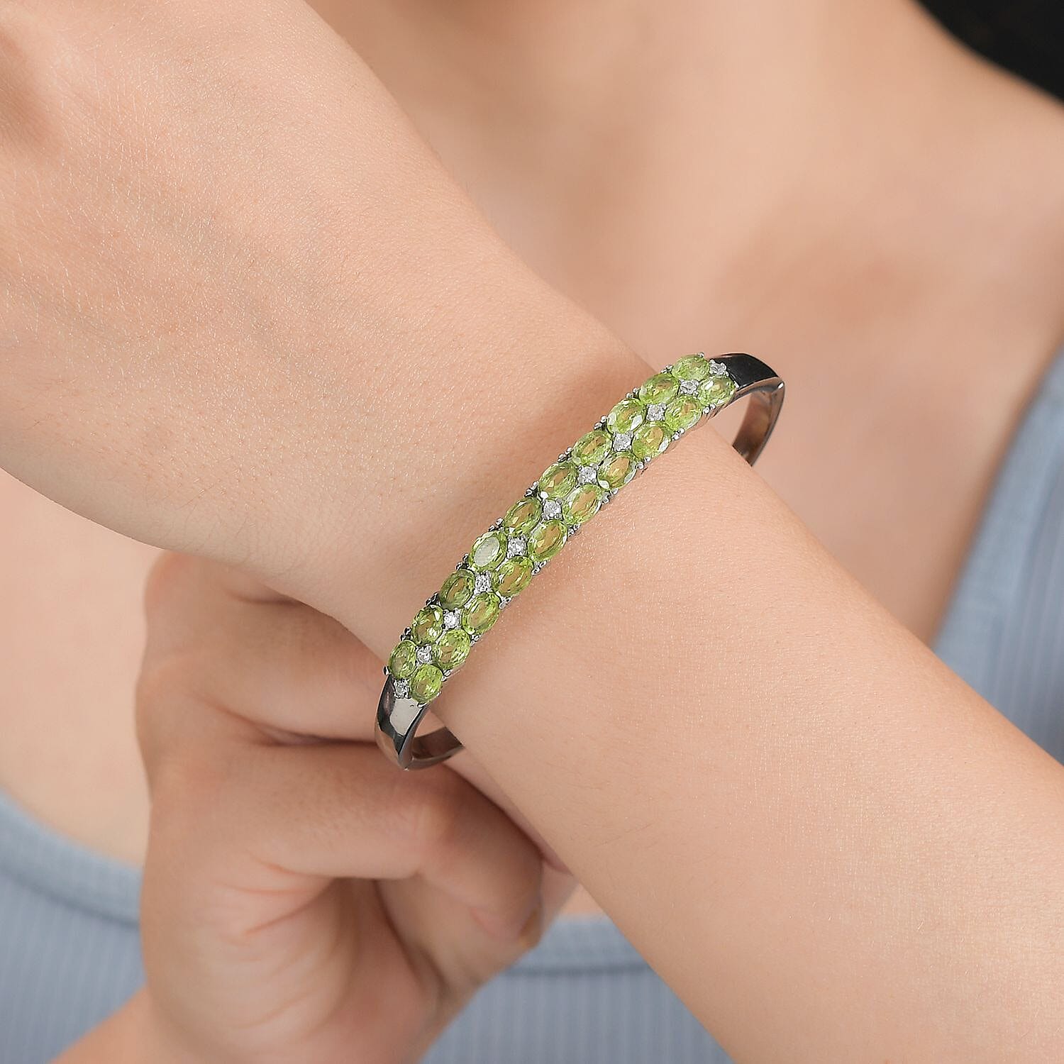 Natural Hebei Peridot and Natural Zircon Bangle (Size - 7.5) 10.75 Ct.