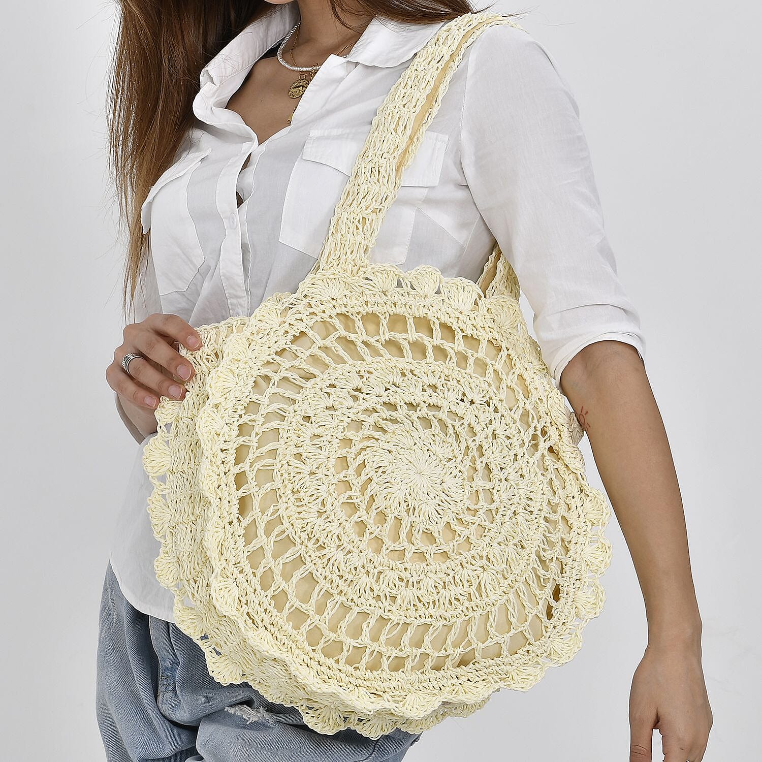 Straw Handknotted Round Tote Bag - White