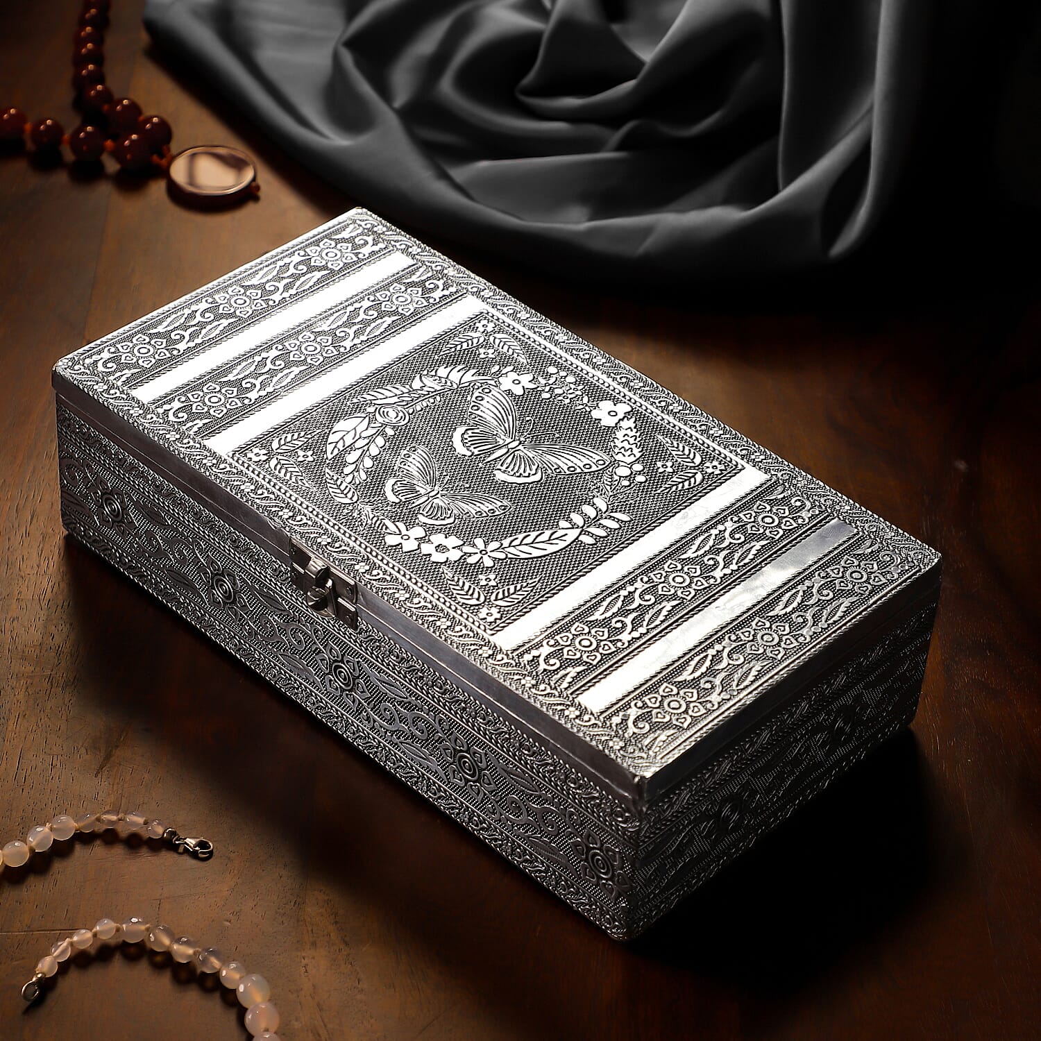 Butterfly Embossed Storage Box (Size 27x15x7 cm) - Silver
