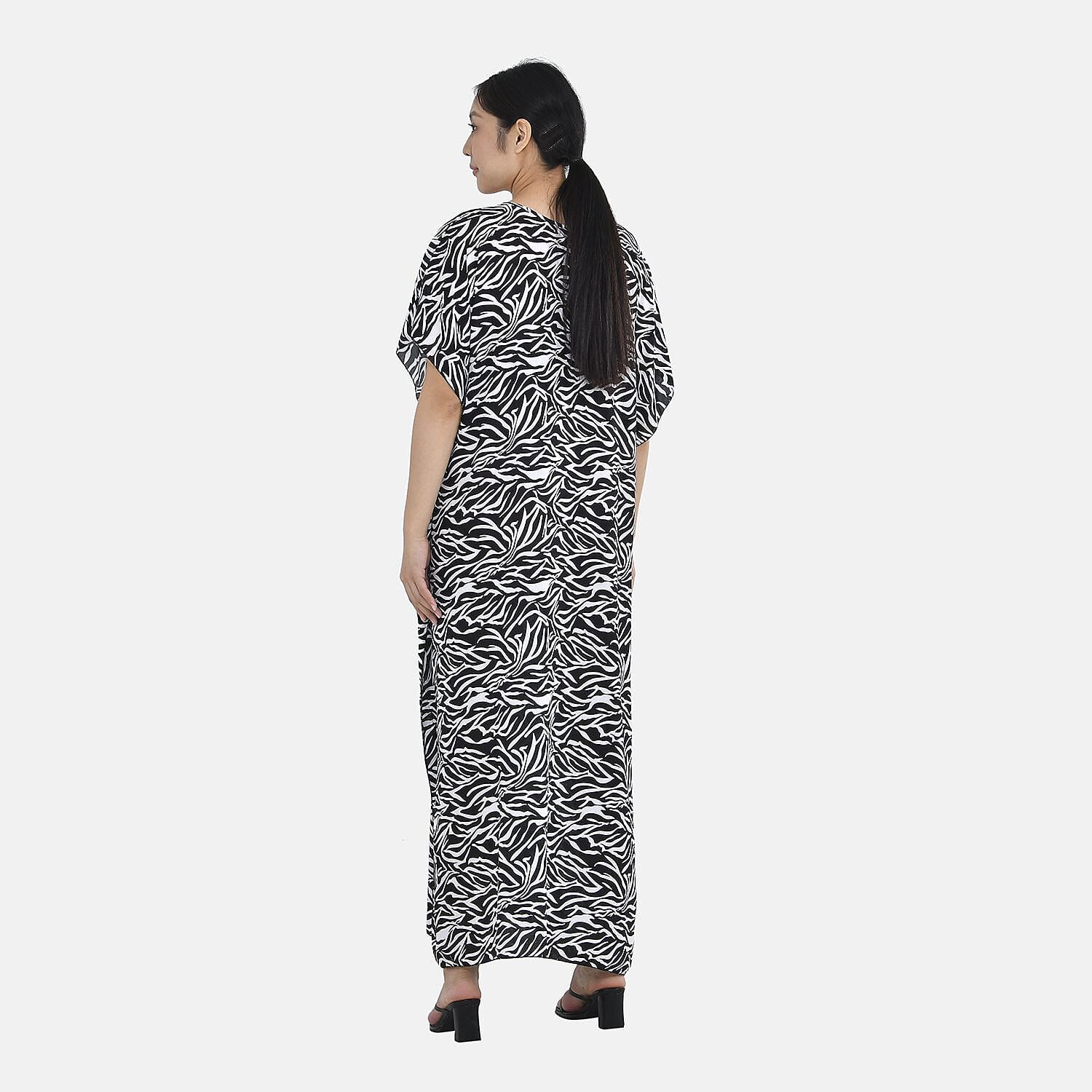 Close Out - TAMSY 100% Viscose Maxi Kaftan Dress (One Size, Fit 8-20 ) - Black and White