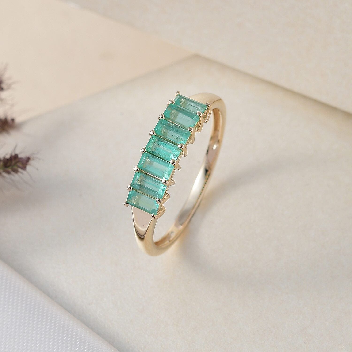 9K Yellow Gold Premium Emerald Band Ring