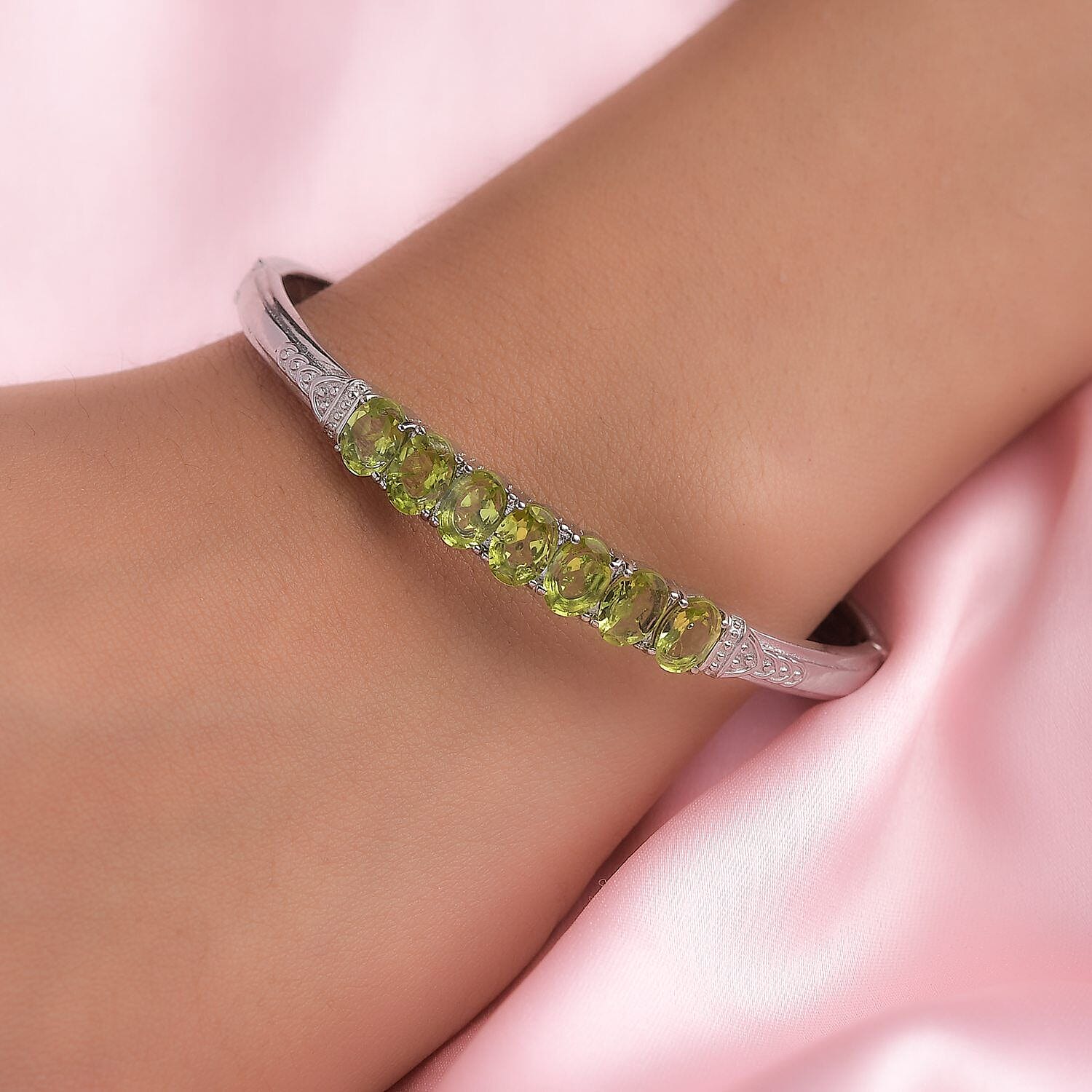 Peridot Adjustable Buckle Bangle (Size - 6.5-8 )