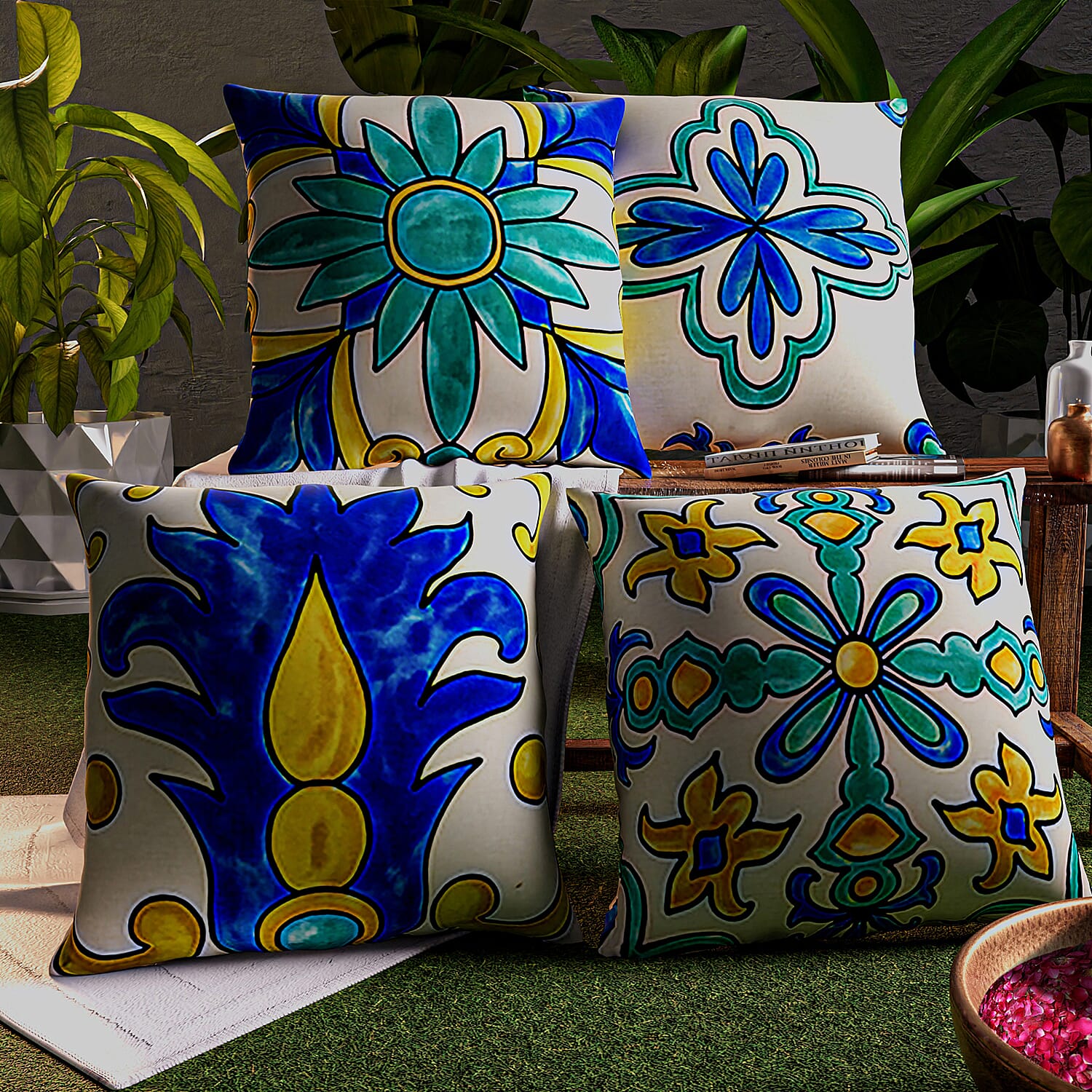 Set of 4 Printed Cushion Cover Green & White