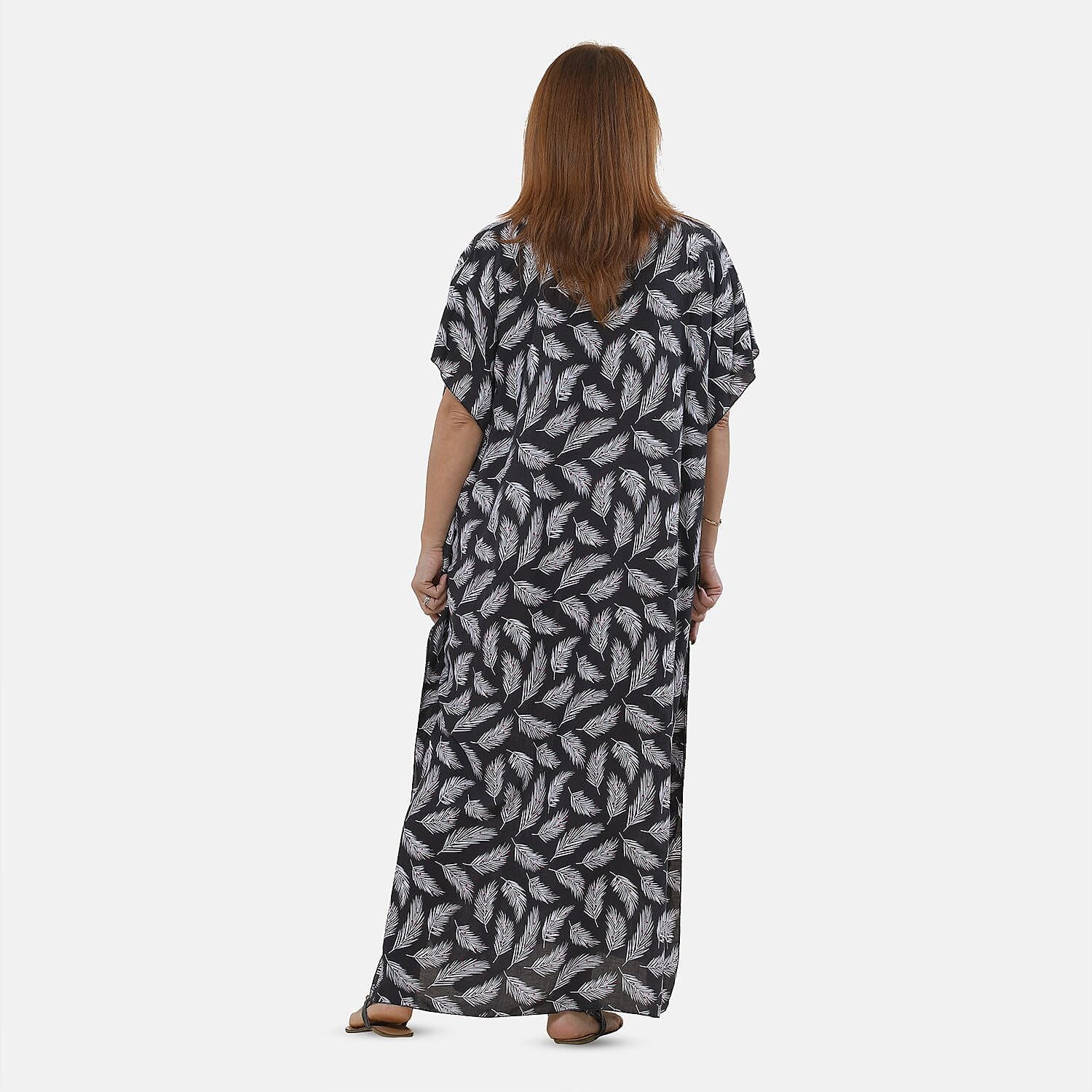 TAMSY 100% Viscose White Feathers Pattern Kaftan Dress (Size 138x77 Cm) - Black