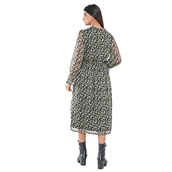 https://tjcuk.sirv.com/Products/73/1/7310038/TAMSY-Floral-Printed-Womens-Midi-Dress-Green_7310038_1.jpg?w=342&h=342