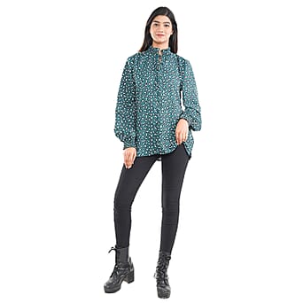 https://tjcuk.sirv.com/Products/73/1/7311580/TAMSY-Floral-Pattern-Womens-Top-Green_7311580_2.jpg?w=342&h=342