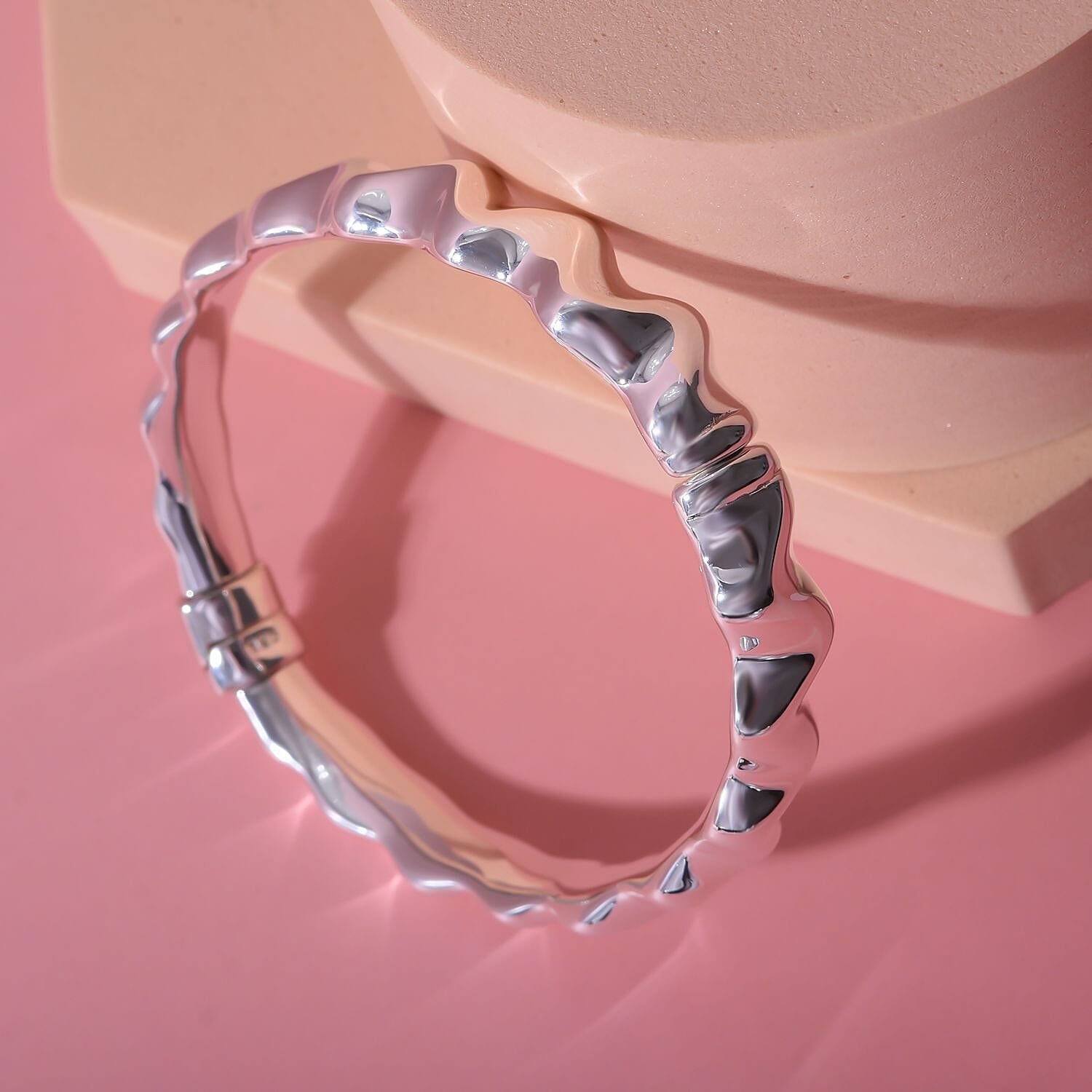 Sterling Silver Sea Wave Bangle (Flexible, Size 7.5), Silver Wt. 14 Gms