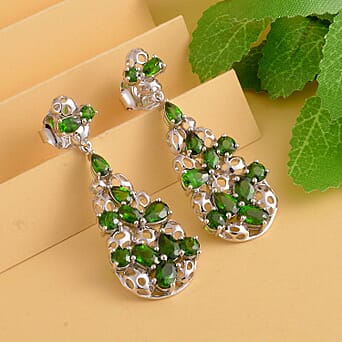 https://tjcuk.sirv.com/Products/73/1/7313279/Natural-Chrome-Diopside-Earring-in-Rhodium-Overlay-Sterling-Silver-9-9_7313279_1.jpg?w=342&h=342