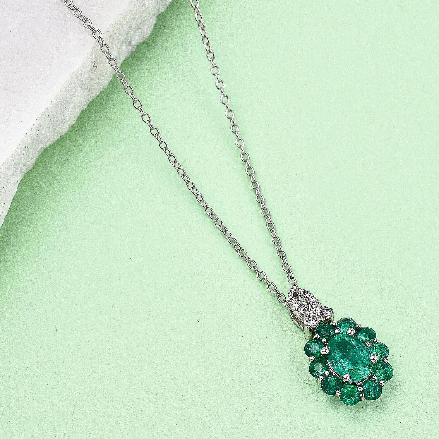 AAA Gemfields Emerald and Natural Cambodian Zircon Pendant with Chain (Size 20) with Spring Ring Clasp in Sterling Silver 1.468 Ct