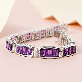 https://tjcuk.sirv.com/Products/73/1/7319484/African-Amethyst-White-Zircon-Cluster-Bracelet-Size-7-in-Platinum-Over_7319484_1.jpg?w=342&h=342