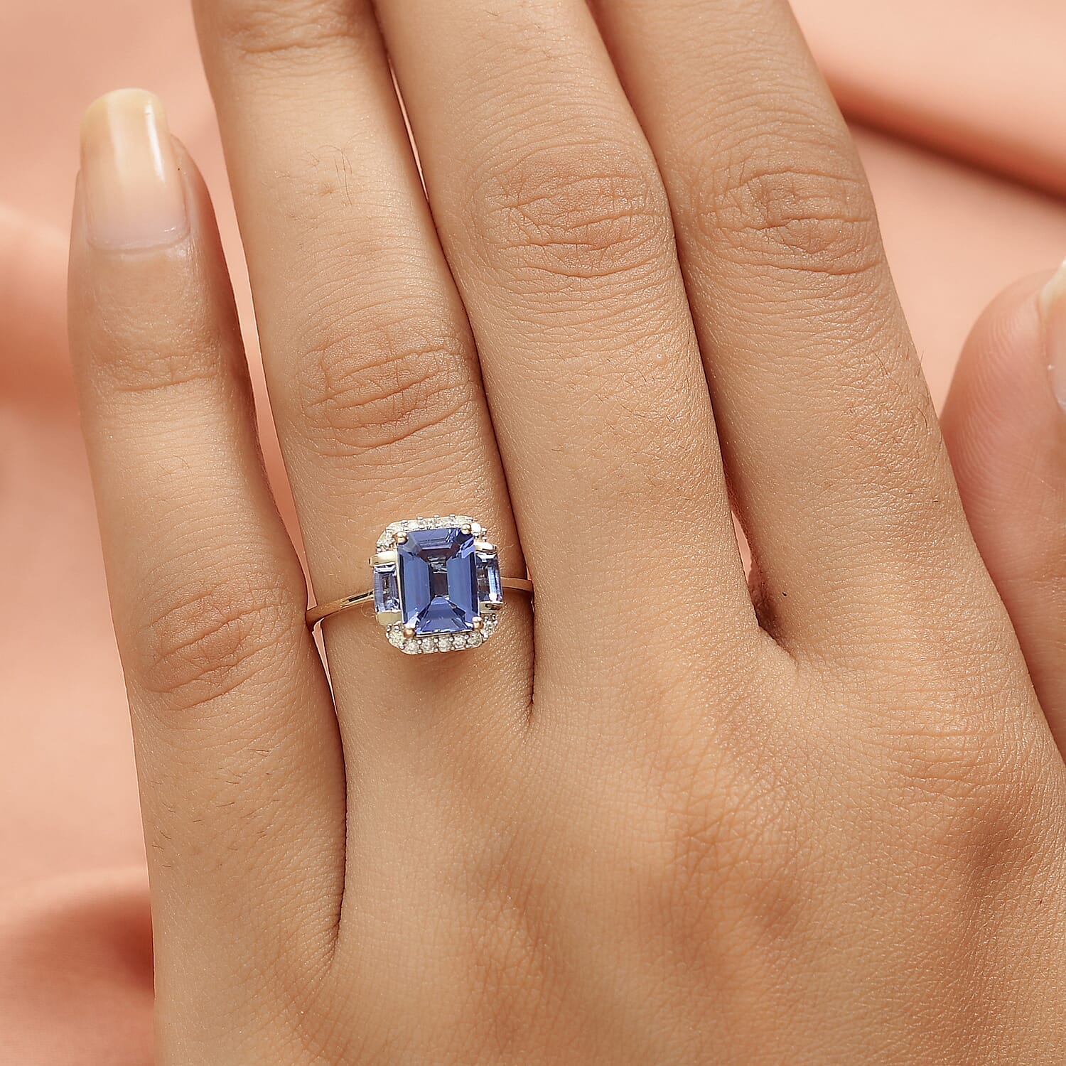 9K Yellow Gold AA Tanzanite and Diamond Ring 1.92 Ct.