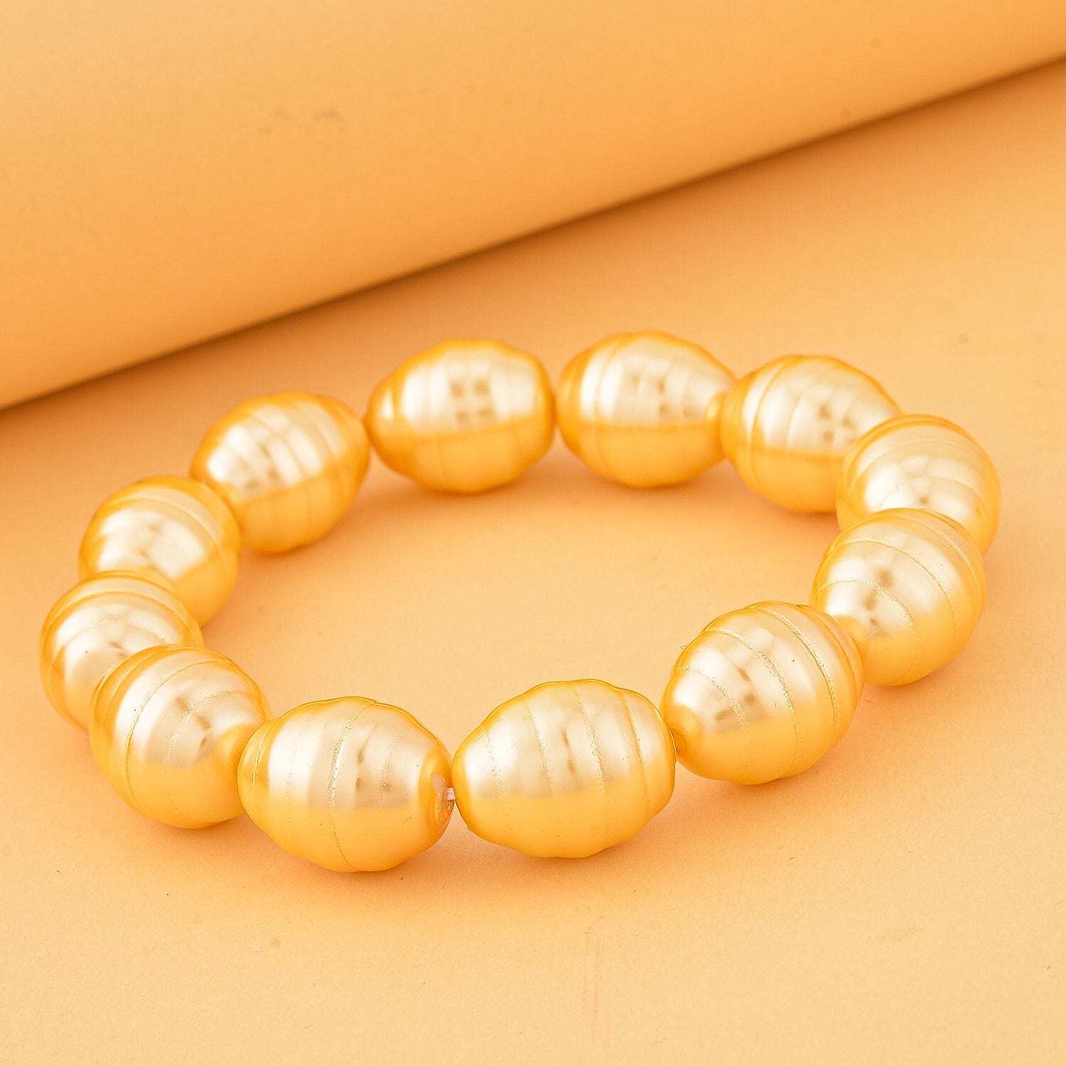 Golden Shell Pearl (16-13mm) Stretchable Bracelet (Size 6.5)