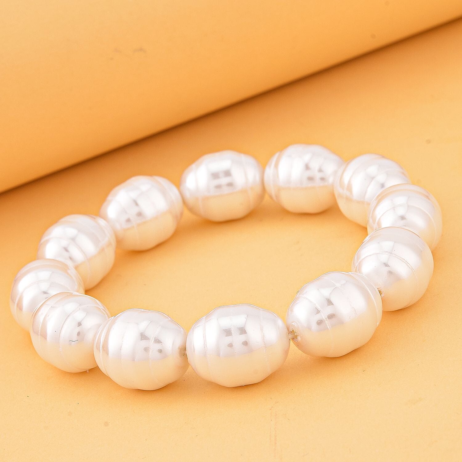 White Shell Pearl (16-13mm) Stretchable Bracelet (Size 6.5-10)