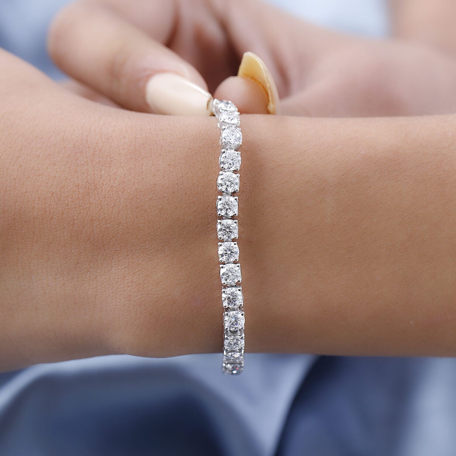 Moissanite Tennis Bracelet (Size - 7) in Platinum Overlay Sterling Silver 8.53 Ct, Silver Wt 7.00 Gms.