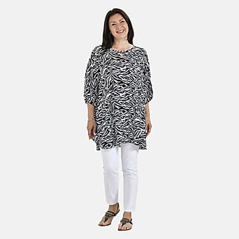 https://tjcuk.sirv.com/Products/73/2/7327423/Tamsy-100-Viscose-Blade-Pattern-Top-One-Size-8-18-Black-White_7327423.jpg?w=342&h=342