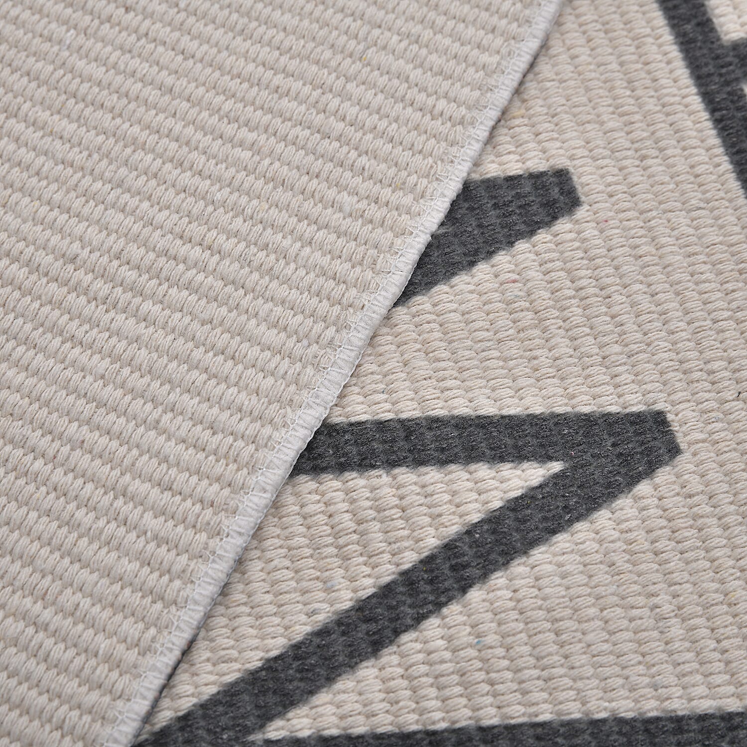 Tribal Pattern Rugs with Tassel Multipurpose Carpet (Size 140x95 Cm) - Cream - Grey