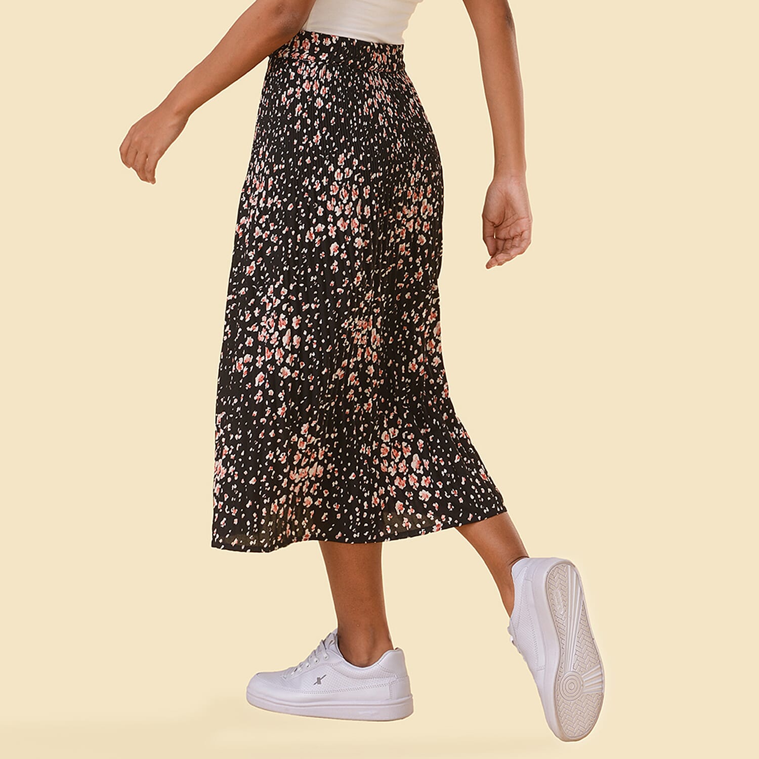 TAMSY Floral Pattern Skirt (Size L, 16 - 18) - Black