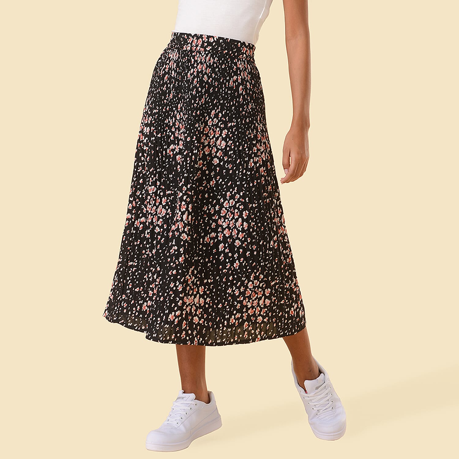 TAMSY Floral Pattern Skirt (Size L, 16 - 18) - Black