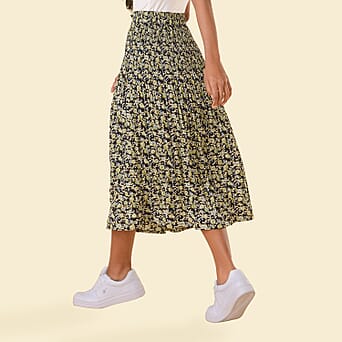 https://tjcuk.sirv.com/Products/73/3/7332663/TAMSY-Floral-Pattern-Skirt-Black-and-Multi_7332663_1.jpg?w=342&h=342