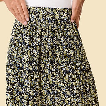 https://tjcuk.sirv.com/Products/73/3/7332663/TAMSY-Floral-Pattern-Skirt-Black-and-Multi_7332663_3.jpg?w=342&h=342