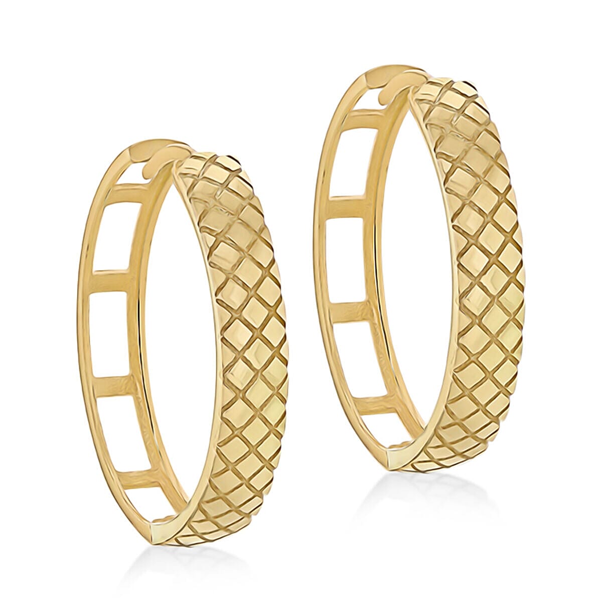 9K Yellow Gold  Earring,  Gold Wt. 2.3 Gms