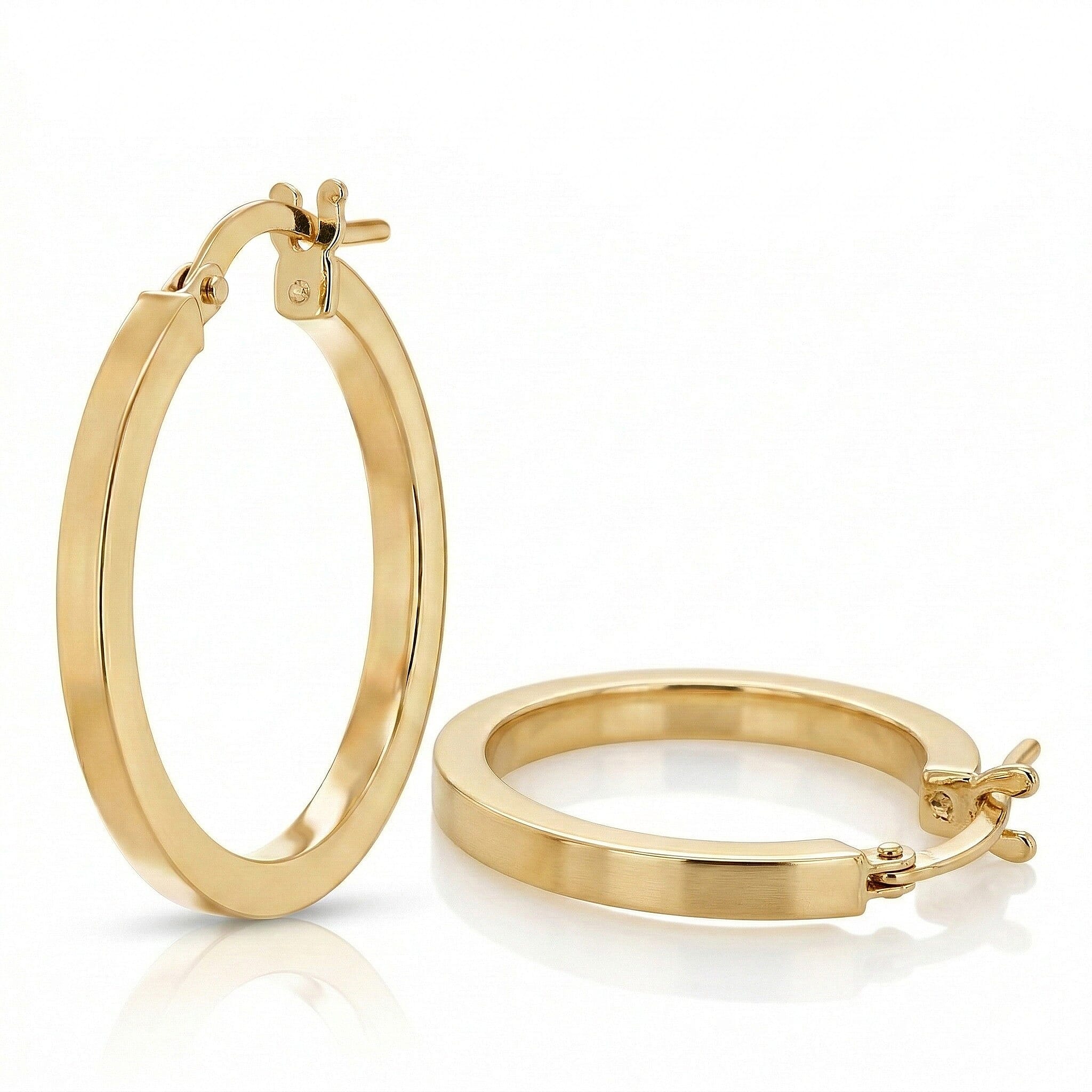 9K Yellow Gold  Earring,  Gold Wt. 1.4 Gms