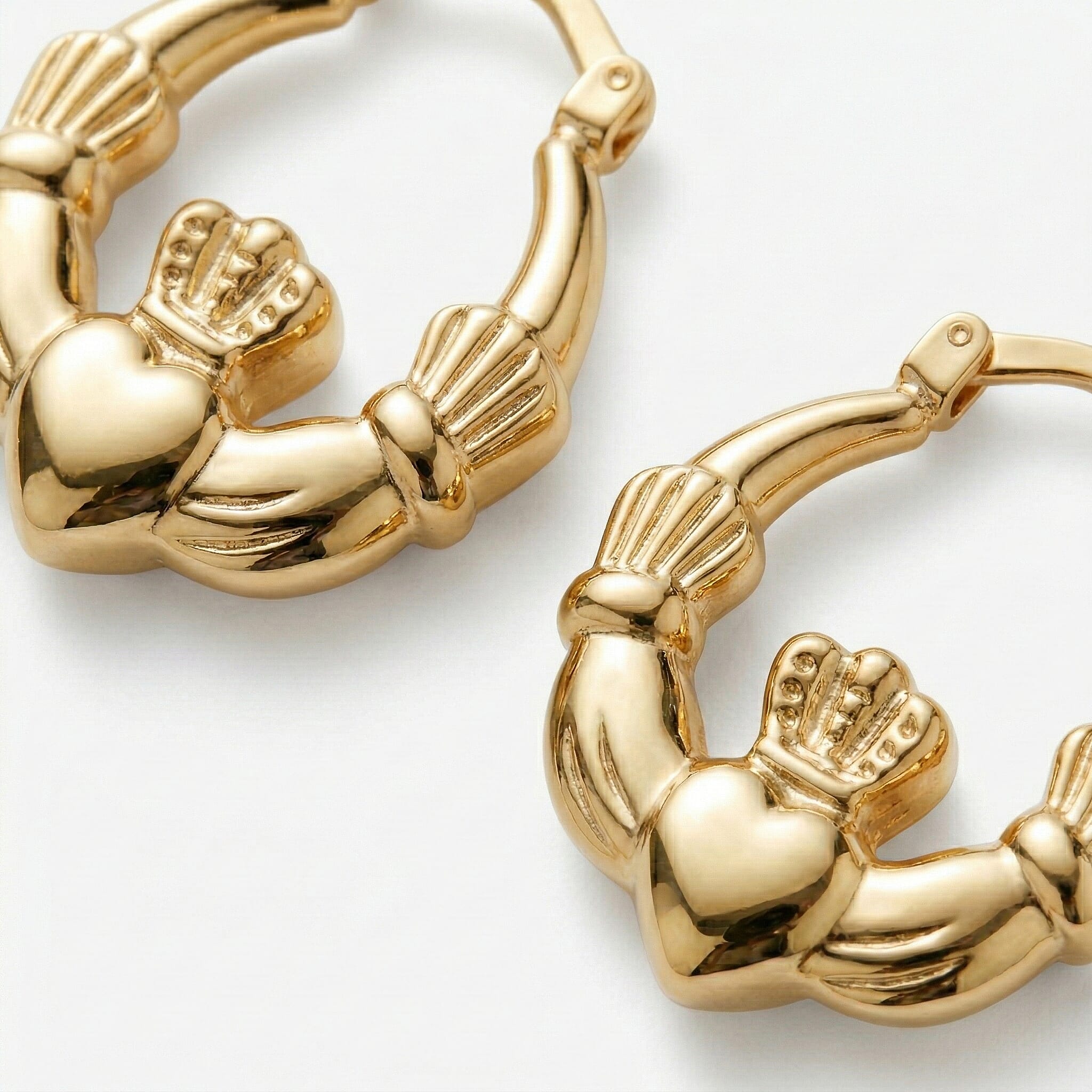 9K Yellow Gold  Earring,  Gold Wt. 0.97 Gms