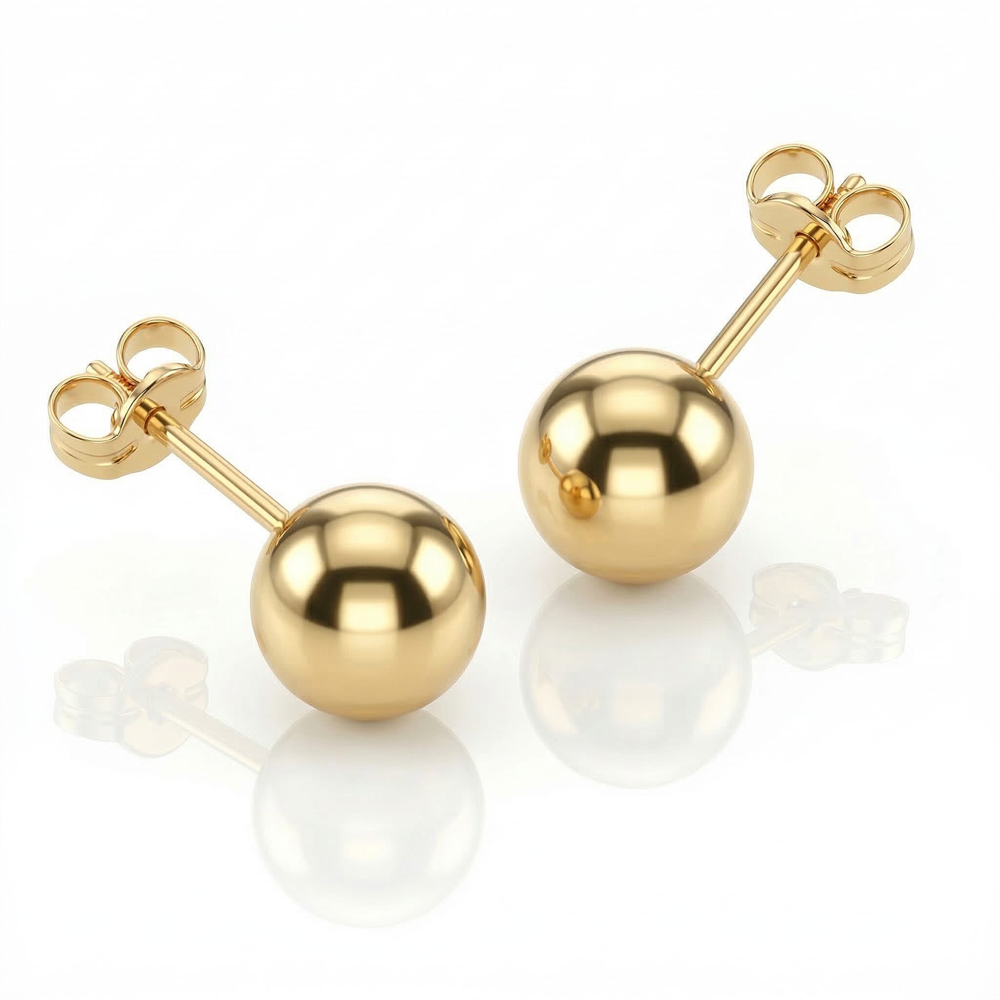 9K Yellow Gold  Earring,  Gold Wt. 1 Gms
