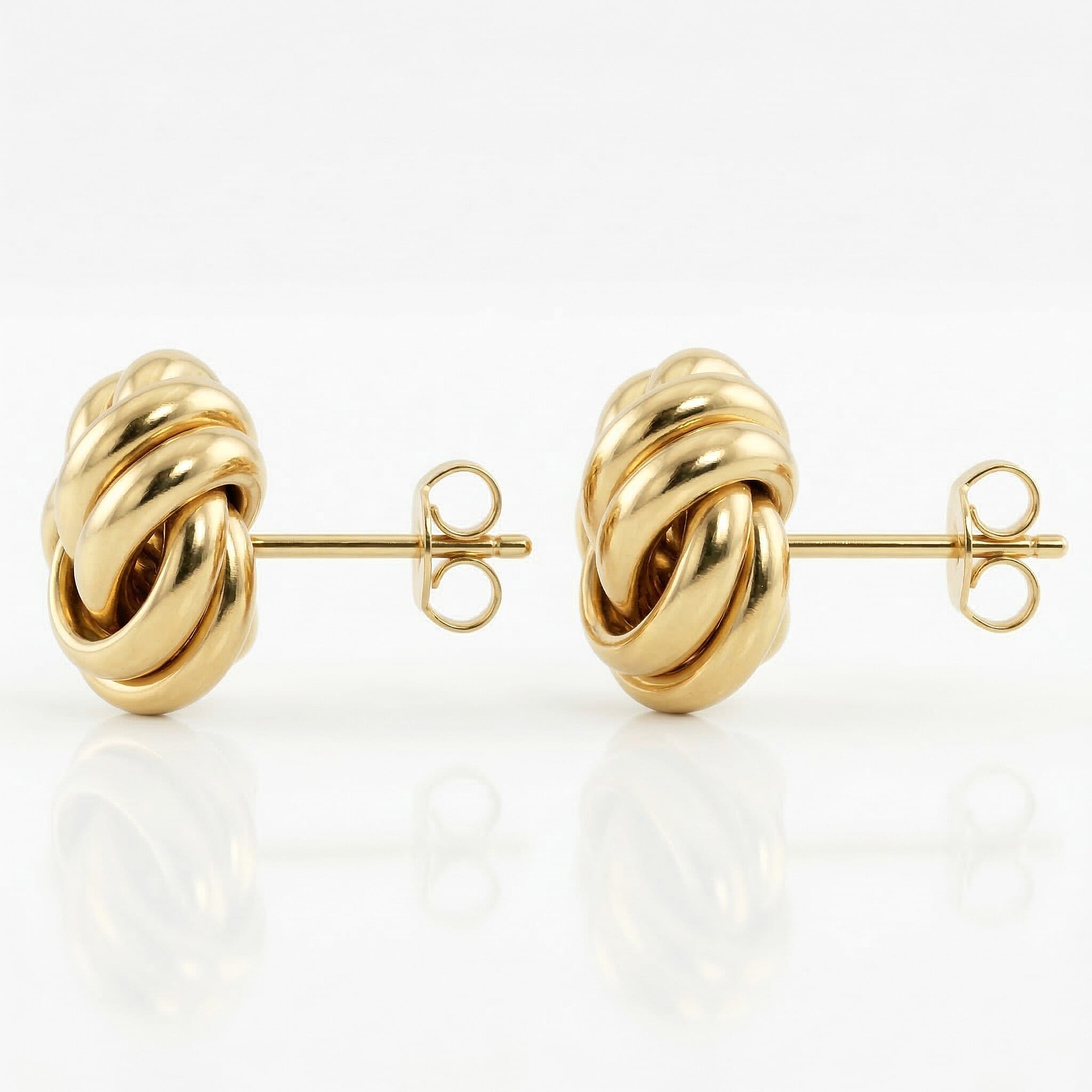 9K Yellow Gold  Earring,  Gold Wt. 0.9 Gms