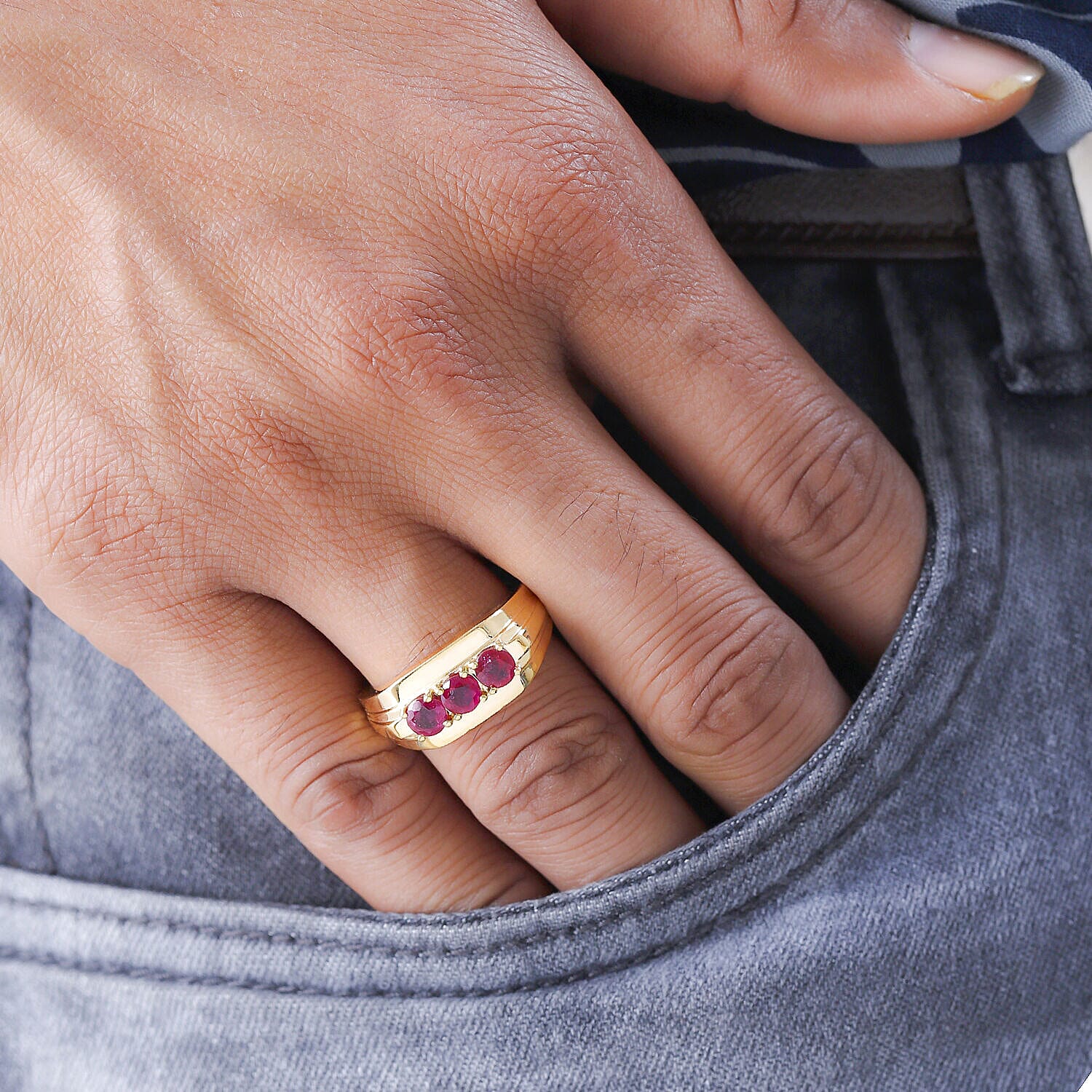 African Ruby Mens Ring in 18K Vermeil Yellow Gold Plated Sterling Silver 1.84 Ct, Silver Wt. 5.89 Gms