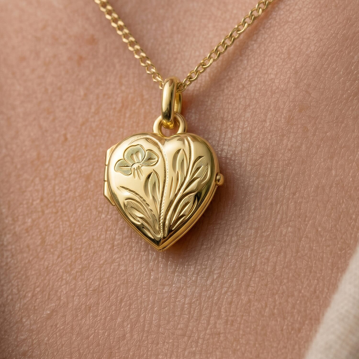 9K Yellow Gold  Pendant,  Gold Wt. 2 Gms