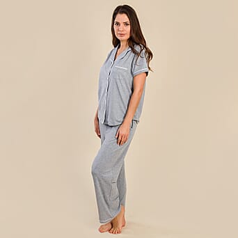 https://tjcuk.sirv.com/Products/73/4/7345514/TAMSY-Rever-Collar-Super-Soft-Pyjama-Set-for-Women-Grey_7345514_2.jpg?w=342&h=342