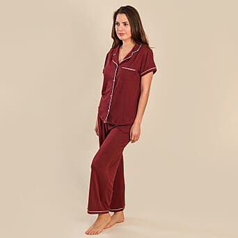 https://tjcuk.sirv.com/Products/73/4/7345515/TAMSY-Rever-Collar-Super-Soft-Pyjama-Set-for-Women-Burgundy_7345515_2.jpg?w=342&h=342