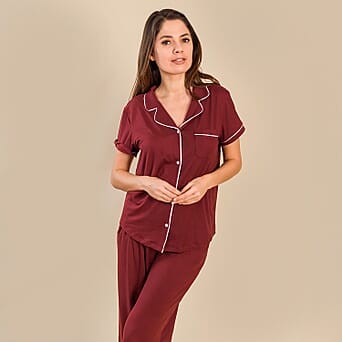 https://tjcuk.sirv.com/Products/73/4/7345515/TAMSY-Rever-Collar-Super-Soft-Pyjama-Set-for-Women-Burgundy_7345515_3.jpg?w=342&h=342