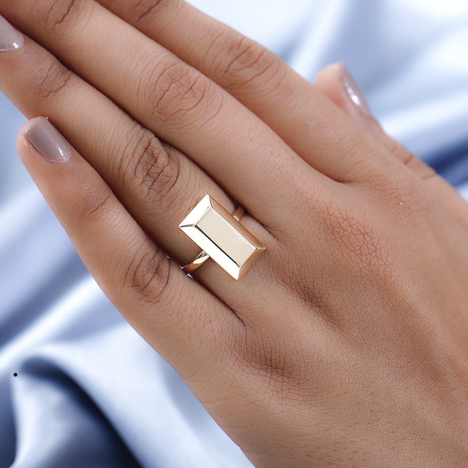 One Time Deal - 9K Yellow Gold Bar Ring