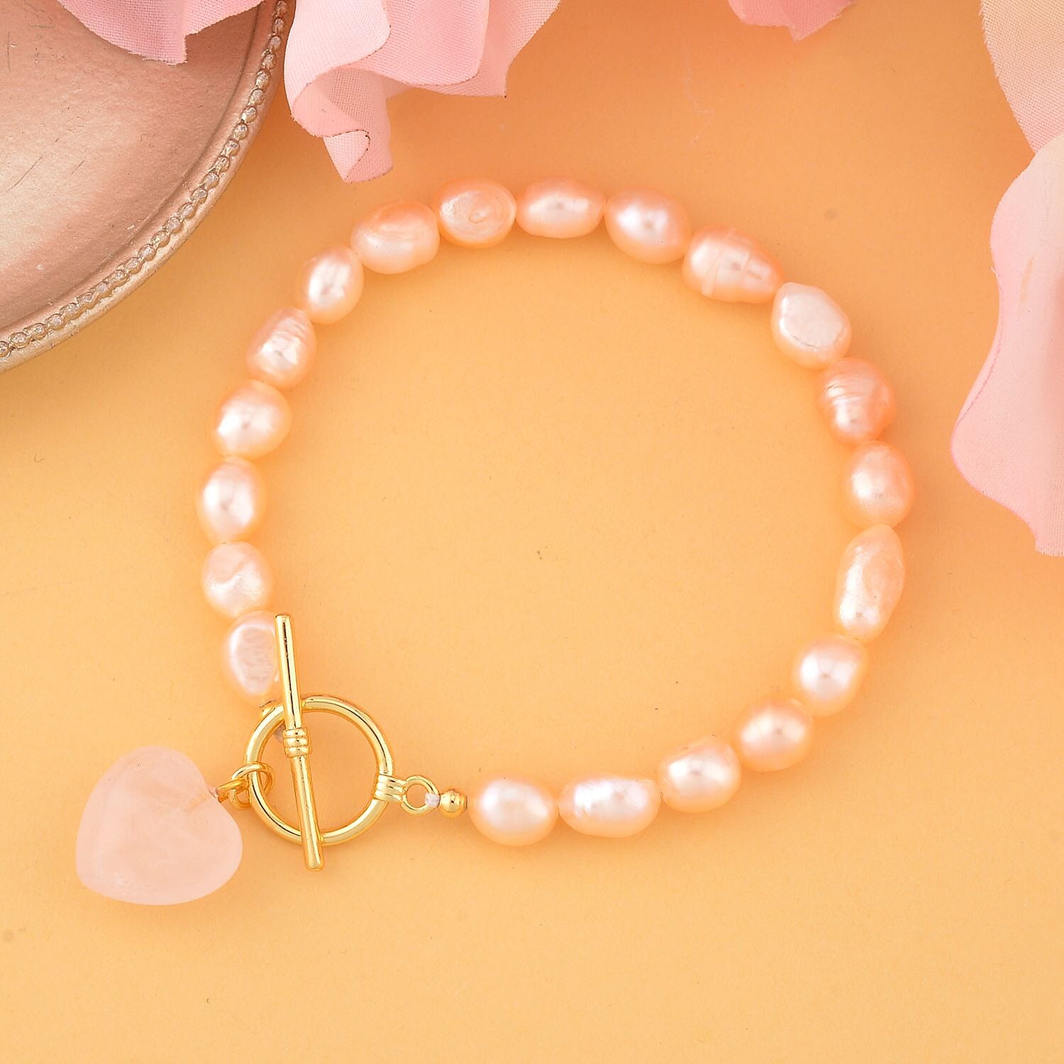 Rose Quartz and Peach Fresh Water Pearl Bracelet (Size - 7.5) with T-Bar Clasp Pure Yellow Gold Tone 76.00 Ct