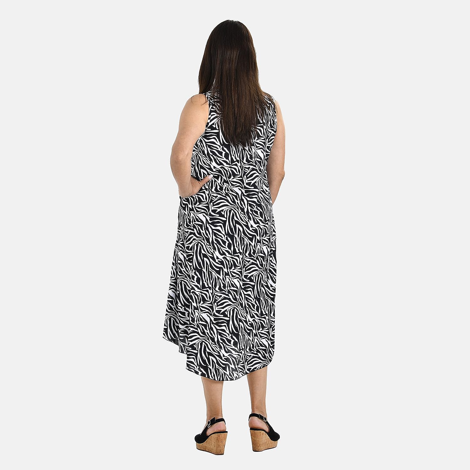 Tamsy Abstract Umbrella Midi Dress (One Size Curve 20-26) - Black & White