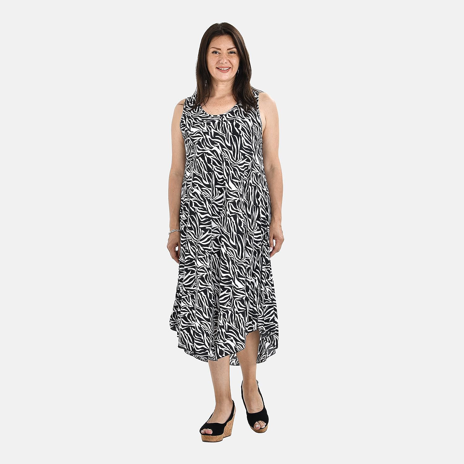 Tamsy Abstract Umbrella Midi Dress (One Size Curve 20-26) - Black & White