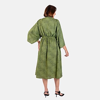 https://tjcuk.sirv.com/Products/73/6/7368811/Polyester-Snake-Print-Dress-Size-122x1-cm-Green_7368811_2.jpg?w=342&h=342